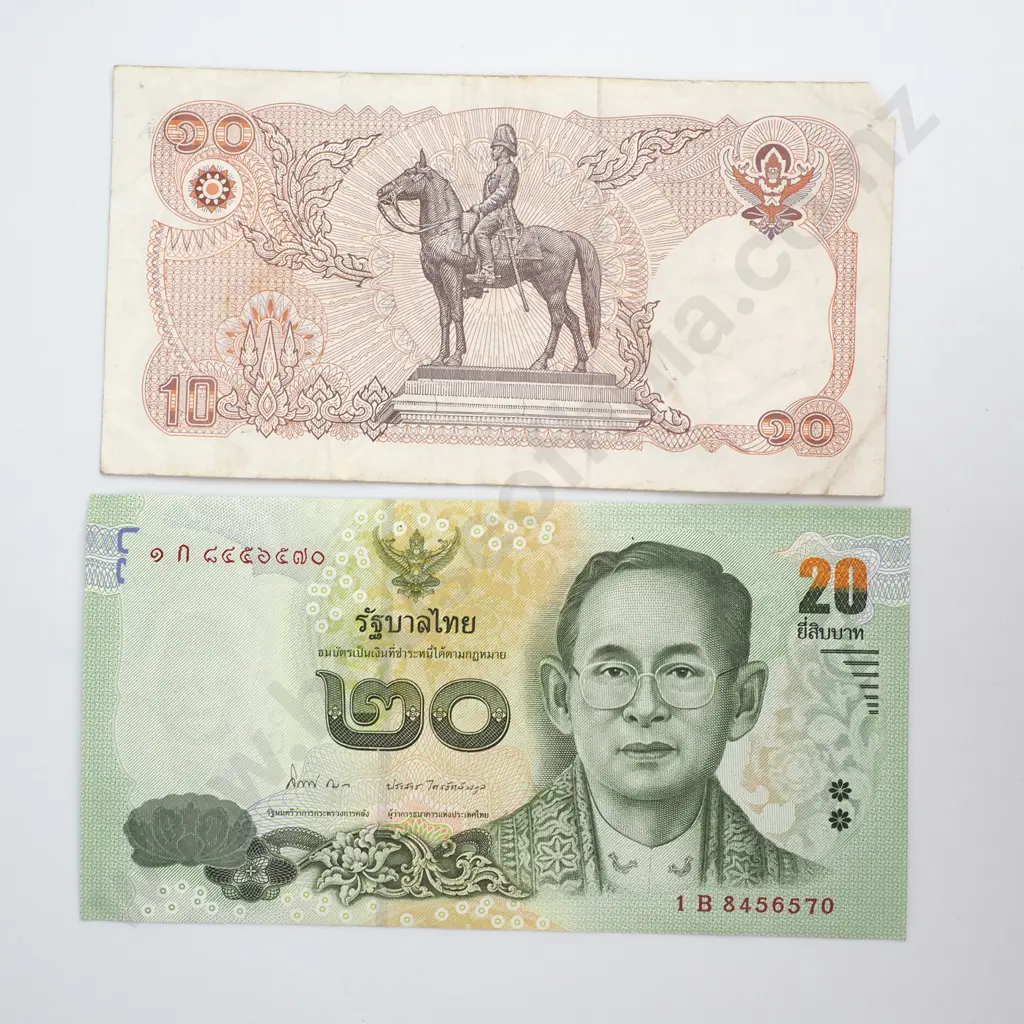 Assorted Banknotes Image 1++