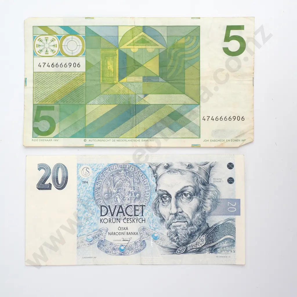 Assorted Banknotes Image 1++