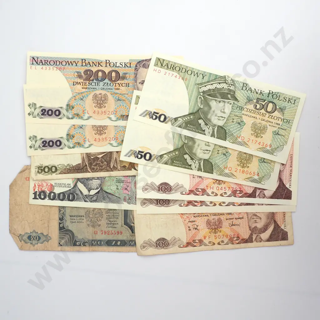Assorted Banknotes Image 1++