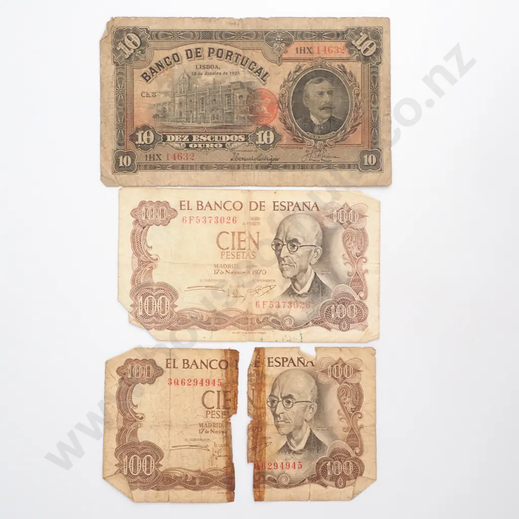 Assorted Banknotes Image 1++