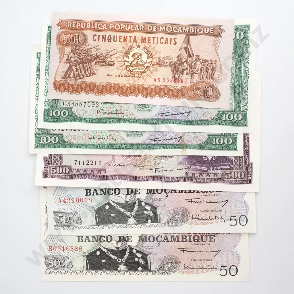 Assorted Africa Banknotes  Image 1++