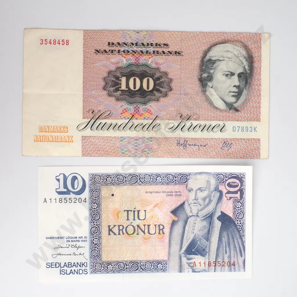 Two European Banknotes Image 1++