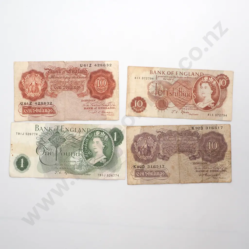 Interesting Lot of Older British Banknotes  Image 1++