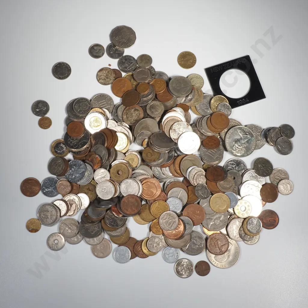 Large Assorted Lot of Various World Coinage Image 1++