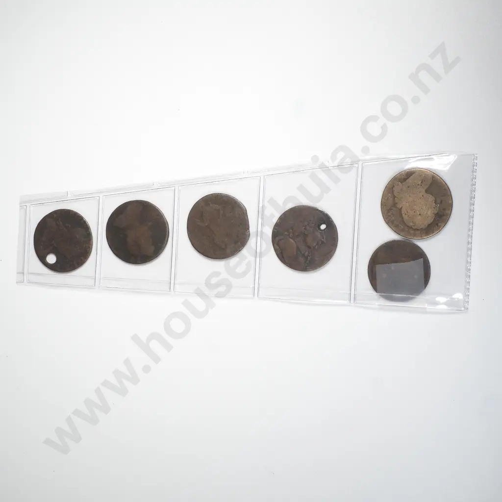 UK Mixture of Half Pennies Coins and Tokens - 18th/19th Centuries Image 1++