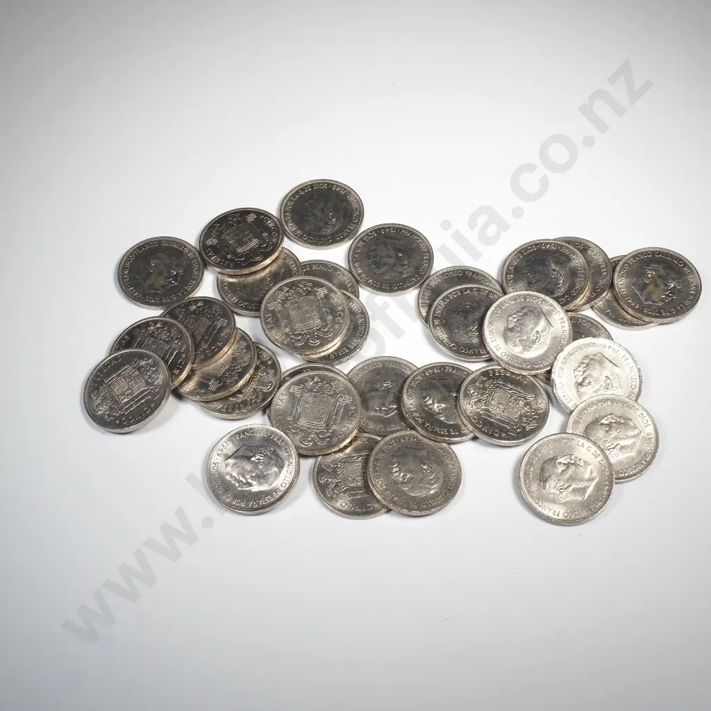 33 * 1949 Spain Five Pesetas Coins - Better Grades Image 1++