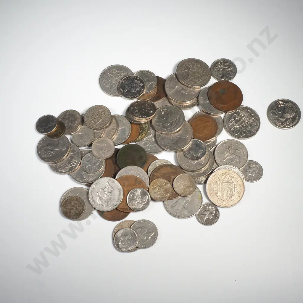 Assorted Mainly NZ Decimal Coinage Image 1++