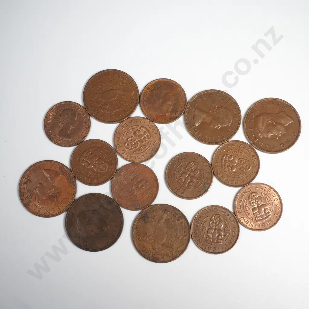 Lot of New Zealand One Penny & Half Penny Coins Image 1++