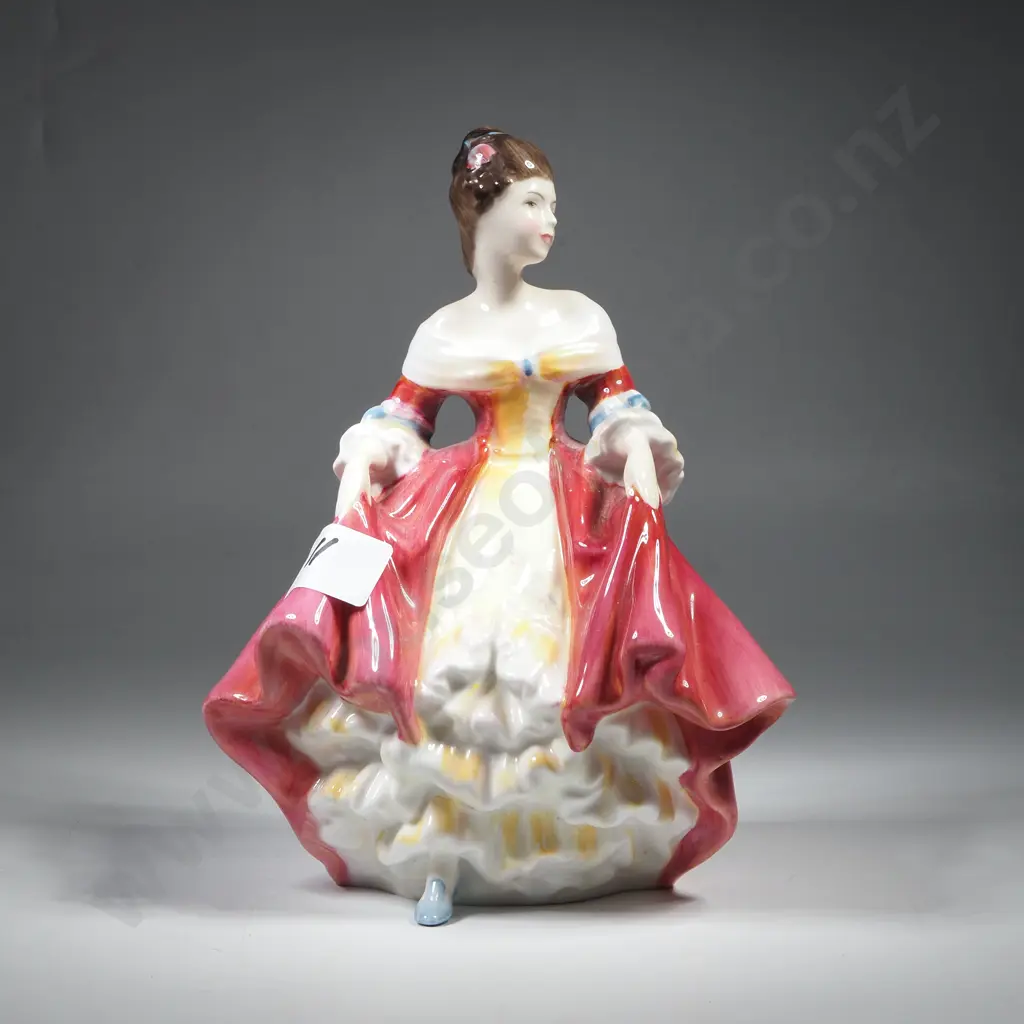 Vintage Royal Doulton Figure "Southern Belle" HN229 Image 1++