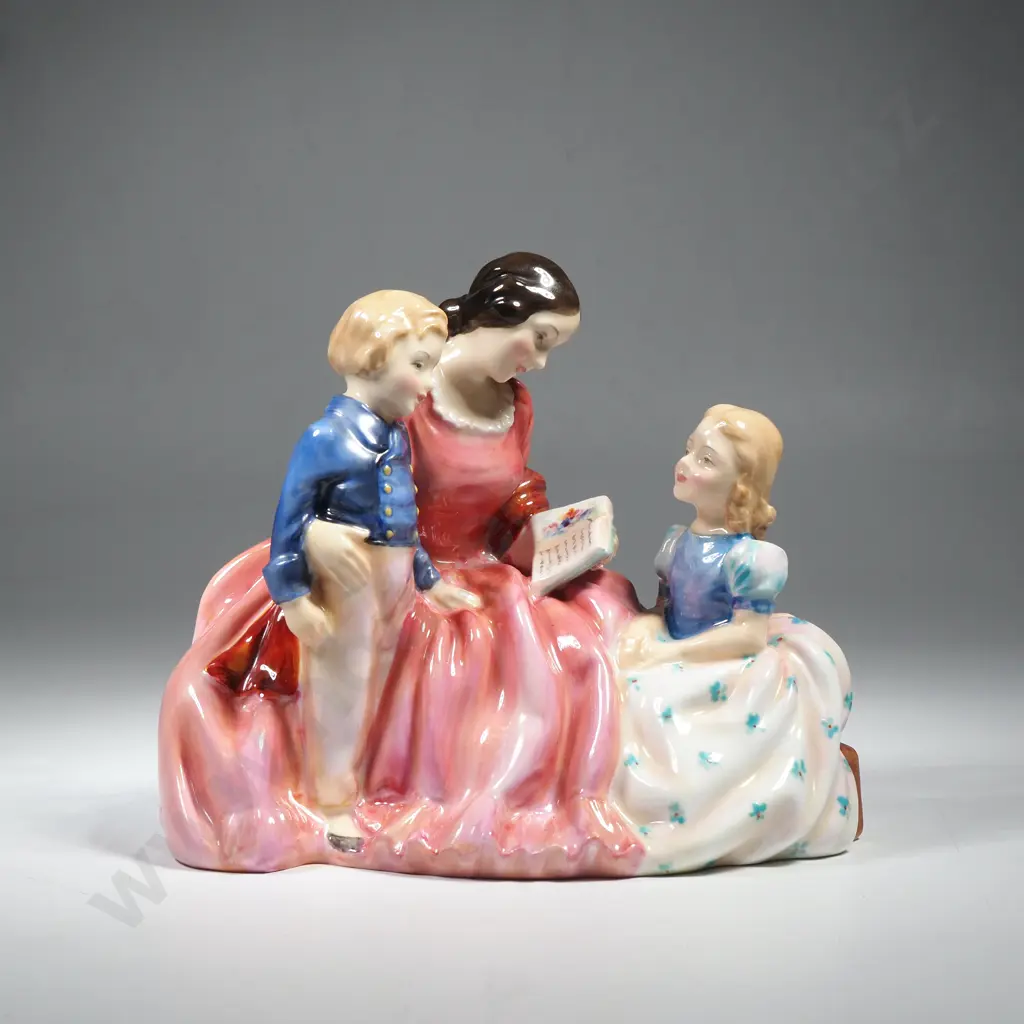 Vintage Royal Doulton' Bedtime Story' Bone China Figure a/f Image 1++