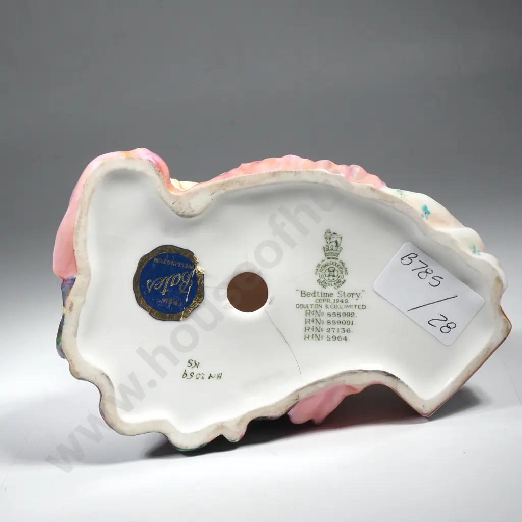 Vintage Royal Doulton' Bedtime Story' Bone China Figure a/f Image 1++