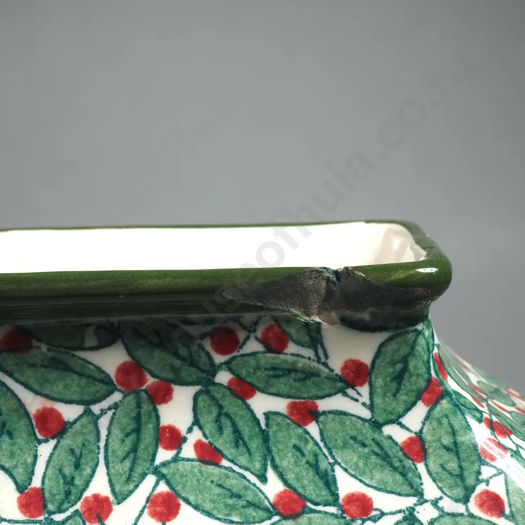 Royal Doulton Vase w Allover Pattern of Leaves & Cherries D 3715 Image 1++