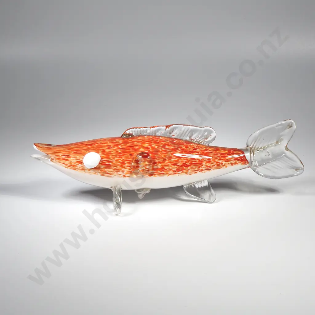 Vintage Murano-Style Art Glass Fish w a Speckled Art Glass Body, Clear Glass Fins & White Eyes Image 1++