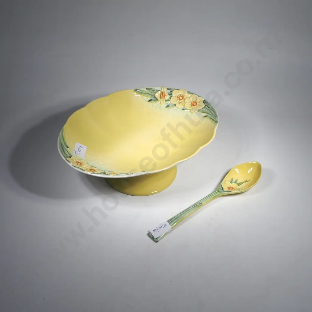 Beswick Yellow Footed Bowl in the 'Springtime' Pattern & Beswick Yellow 'Springtime' Ladle Image 1++