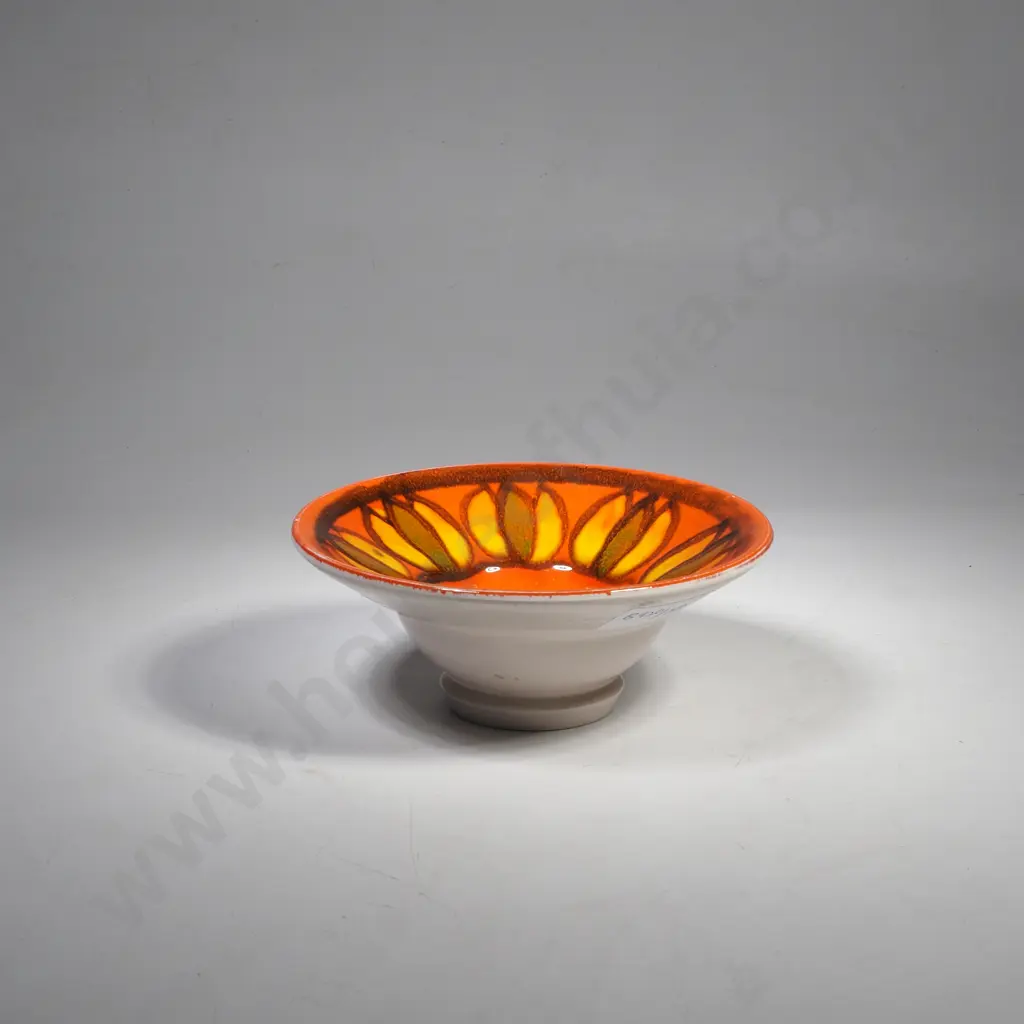 Poole Pottery Delphis Round Footed Dish w an Orange Centre & Yellow & Green Abstract Floral Ring by Rosemary Humby Image 1++
