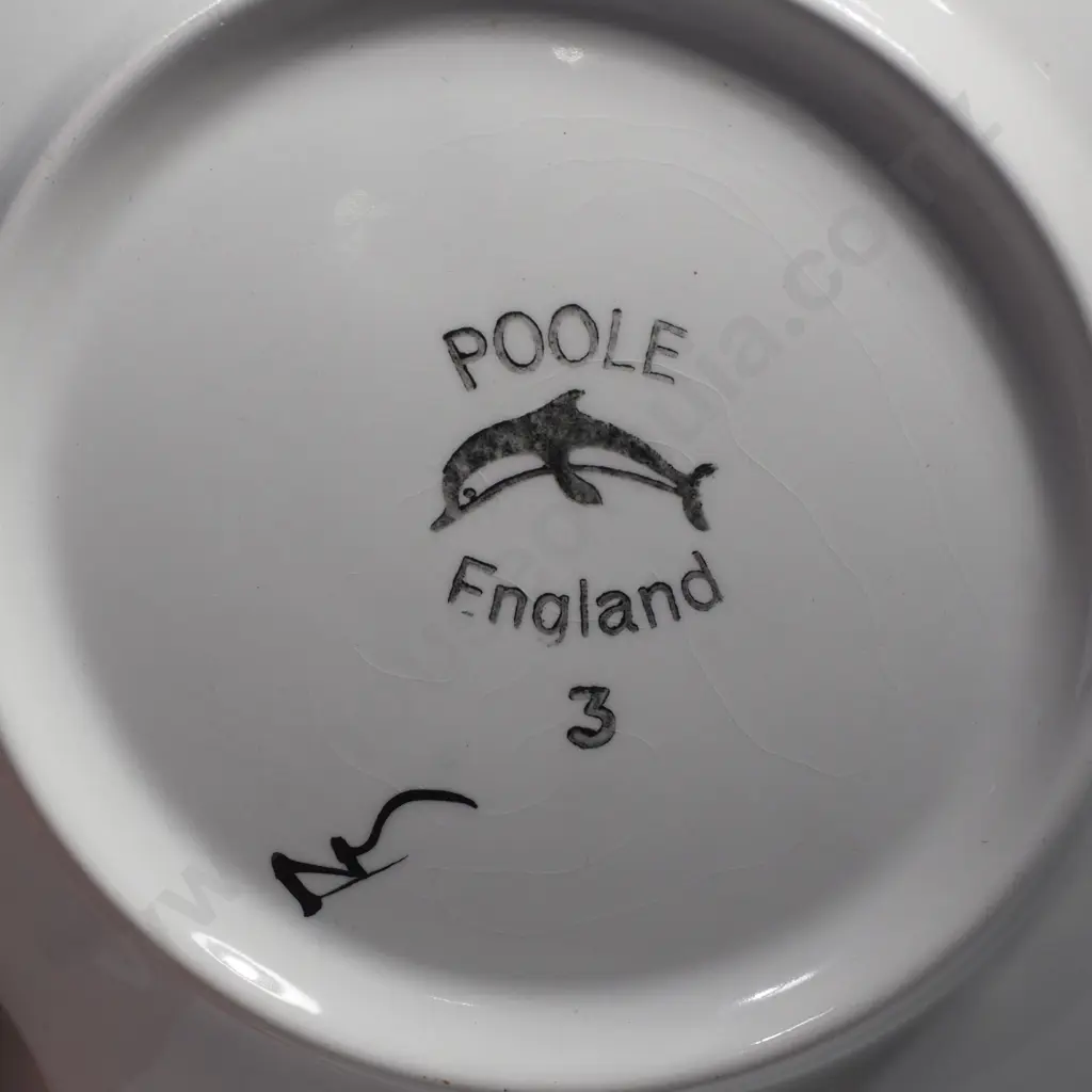 Poole Pottery No 3 Dish w Hand Painted Abstract Design by Artist Margaret Anderson (Nee Cooper) Image 1++