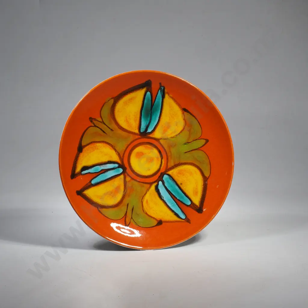 Poole Pottery No 3 Dish w Hand Painted Abstract Design by Artist Margaret Anderson (Nee Cooper) Image 1++