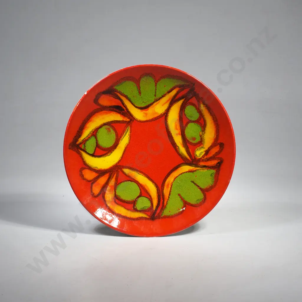 Poole Pottery No 3 Dish w Hand Painted Abstract Design by Artist Valerie Pullen Image 1++