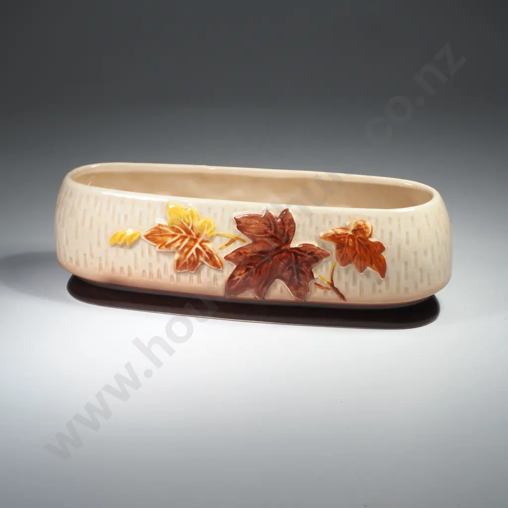 Vintage Sylvac Autumn Leaves/Maple Leaf Planter No 4006, Trough Vase No.4023 & Mantle Vase No.4018 Image 1++