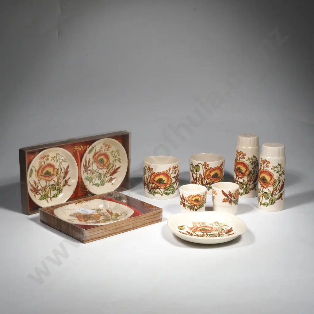 Vintage Royal Worcester Palissy Ware Pottery w Retro Poppy Pattern Salt & Pepper, Jam Dishes, Egg Cups & Cups Image 1++
