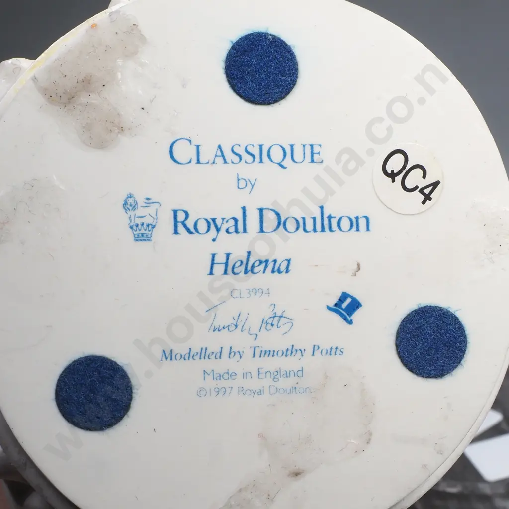 Royal Doulton Classique Figurine 'Helena' Model CL-3994 Image 1++