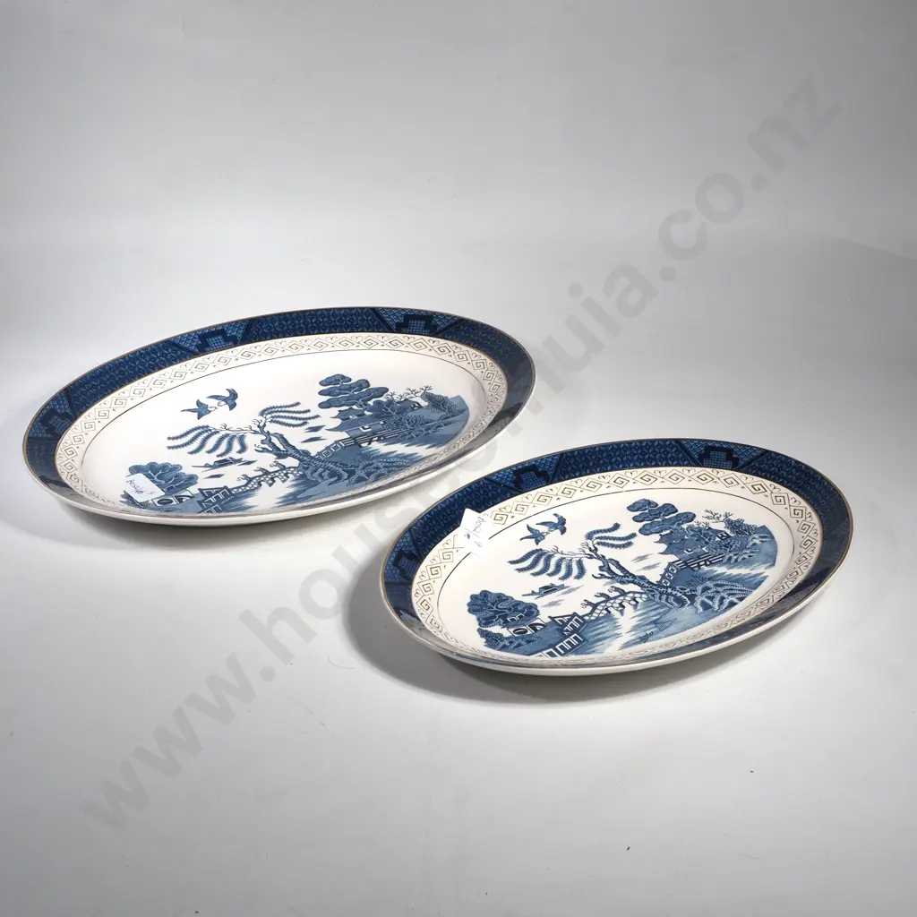 Two Large Oval Nikko Blue & White Willow Pattern Graduated Ashets Image 1++