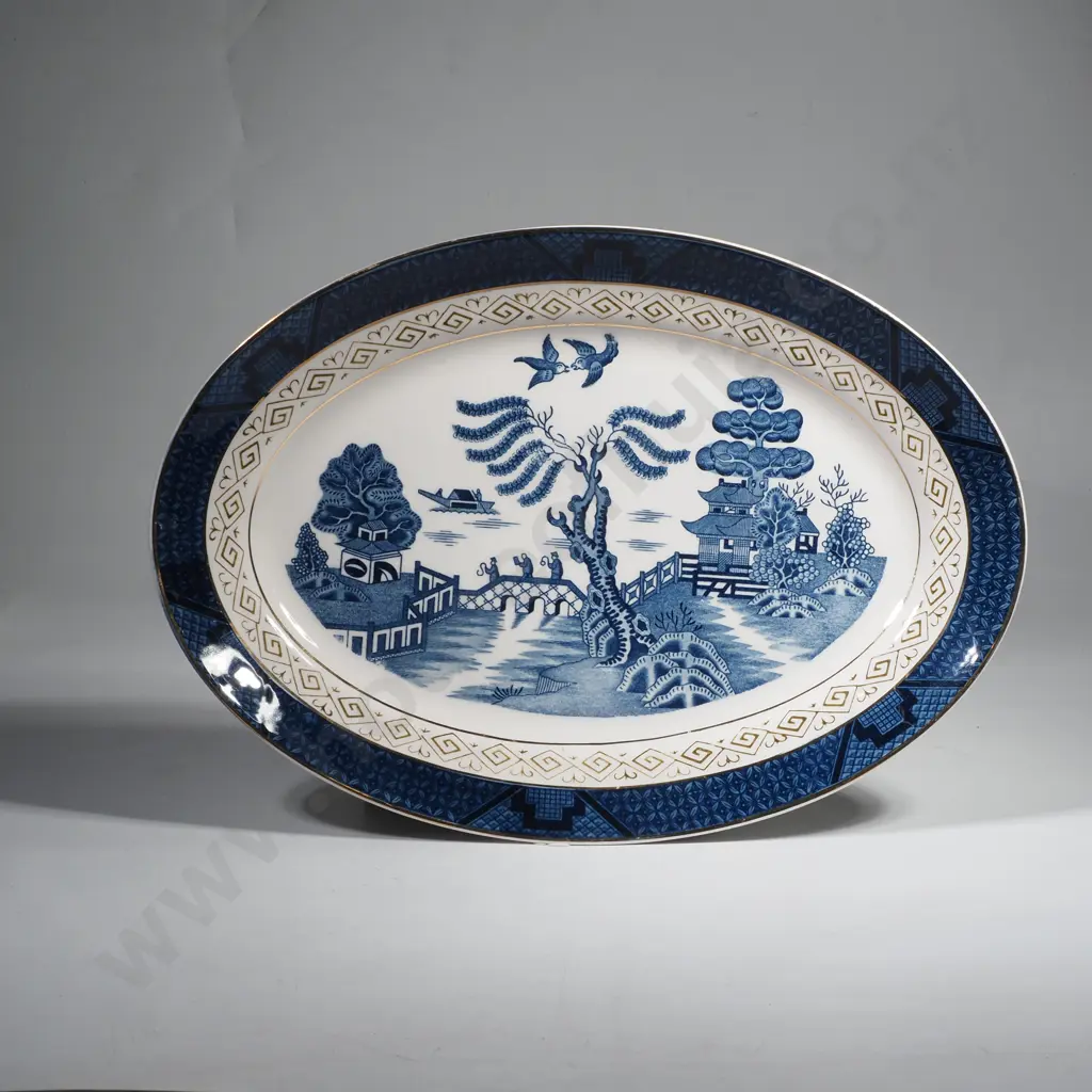 Two Large Oval Nikko Blue & White Willow Pattern Graduated Ashets Image 1++