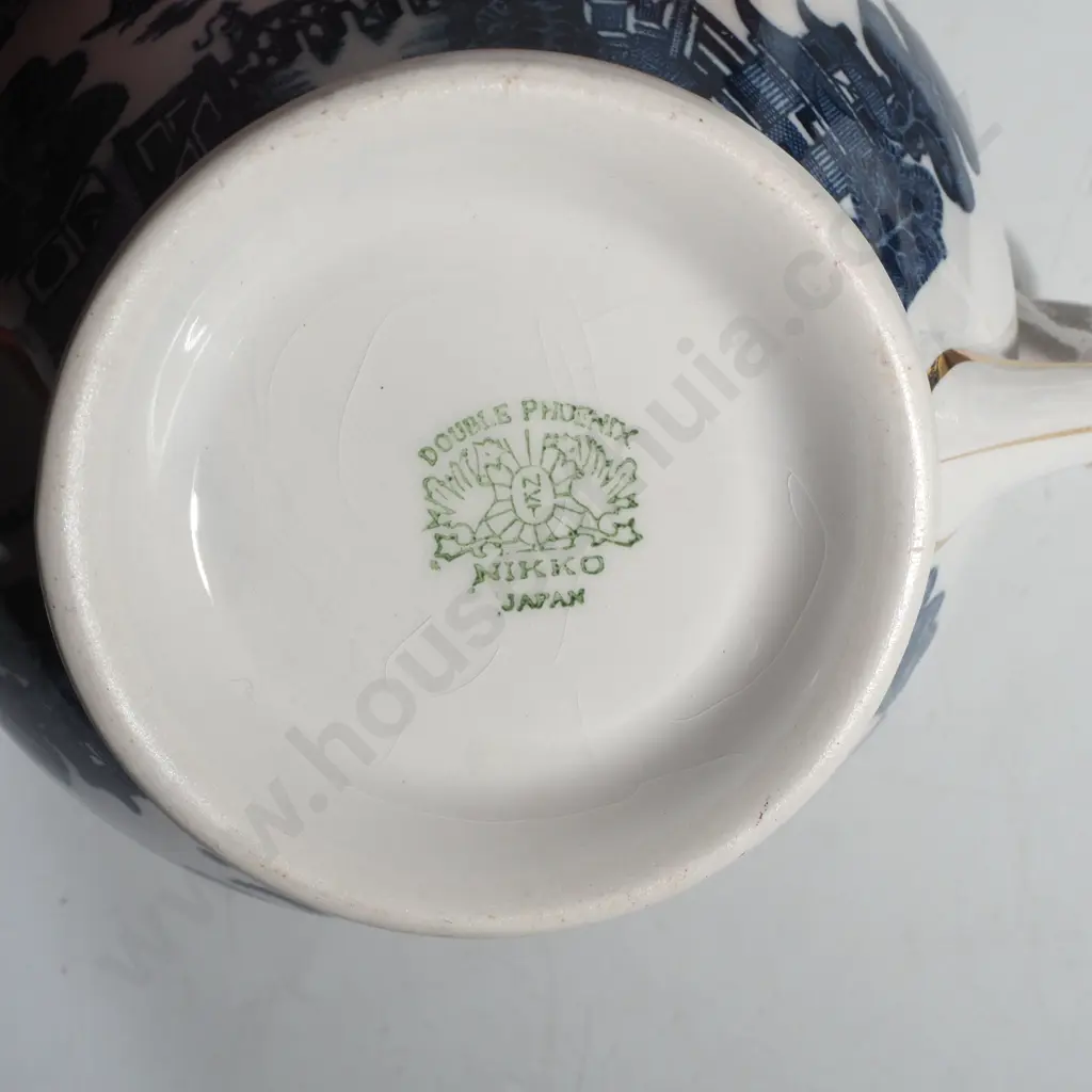 Nikko Blue & White Willow Pattern Tea Set Comprising Six Cups, Eight Saucers, Five Plates, Covered Sugar Bowl & Milk Jug Image 1++
