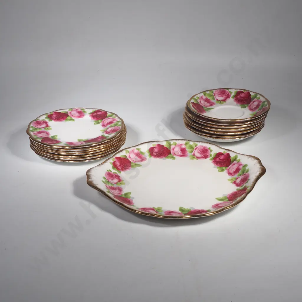 Set of Six Blue & White Nikko Willow Pattern Dinner Plates, Six Entrée Plates & Five Soup Bowls w Gilt Trim Image 1++