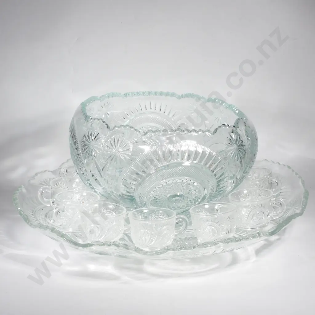 Vintage Moulded Glass Punch Bowl & Undertray w Starburst Decoration & Scallop Rim & w Twelve Cups. Undertray A/F Image 1++