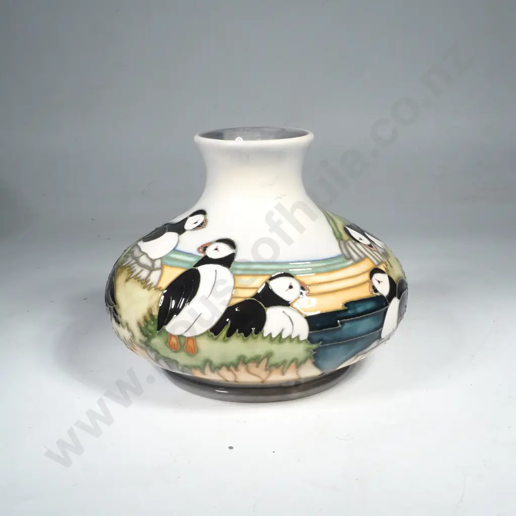 Boxed Moorcroft Puffin Vase of Squat Form Designed by Carole Lovatt in 1997 Image 1++