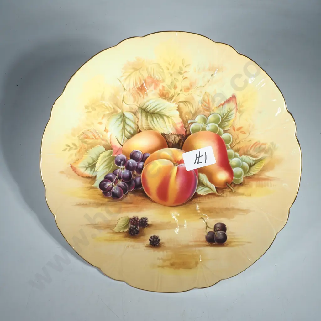 Aynsley 'Orchard Gold' Scallop Rim Plate Image 1++