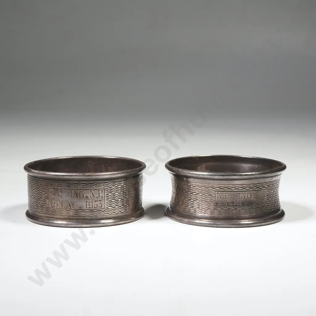 Pair of Sterling Silver Napkin Rings - Combined Weight 16.4 grams Image 1++