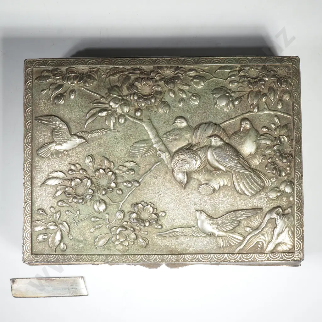 Vintage Japanese Plated Metal Jewellery Box - a/f Image 1++