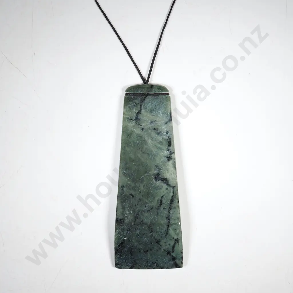 Pounamu/Greenstone  Toki Pendant w Adjustable Cord Image 1++