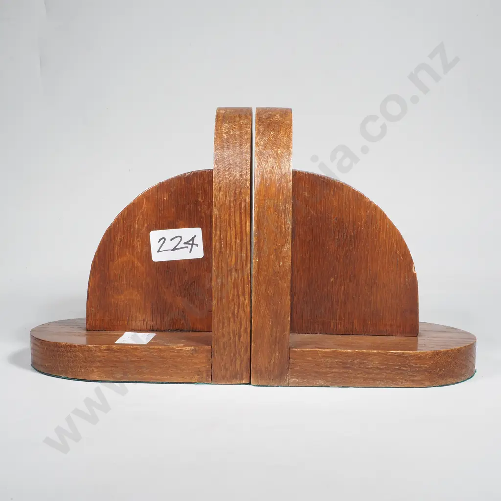 Art Deco Oak Stepped & Arch Bookends Image 1++