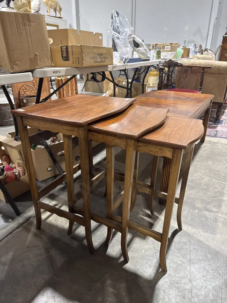 Vintage Nest of Three Mahogany Table w Shaped Top & Splayed Feet Image 1++