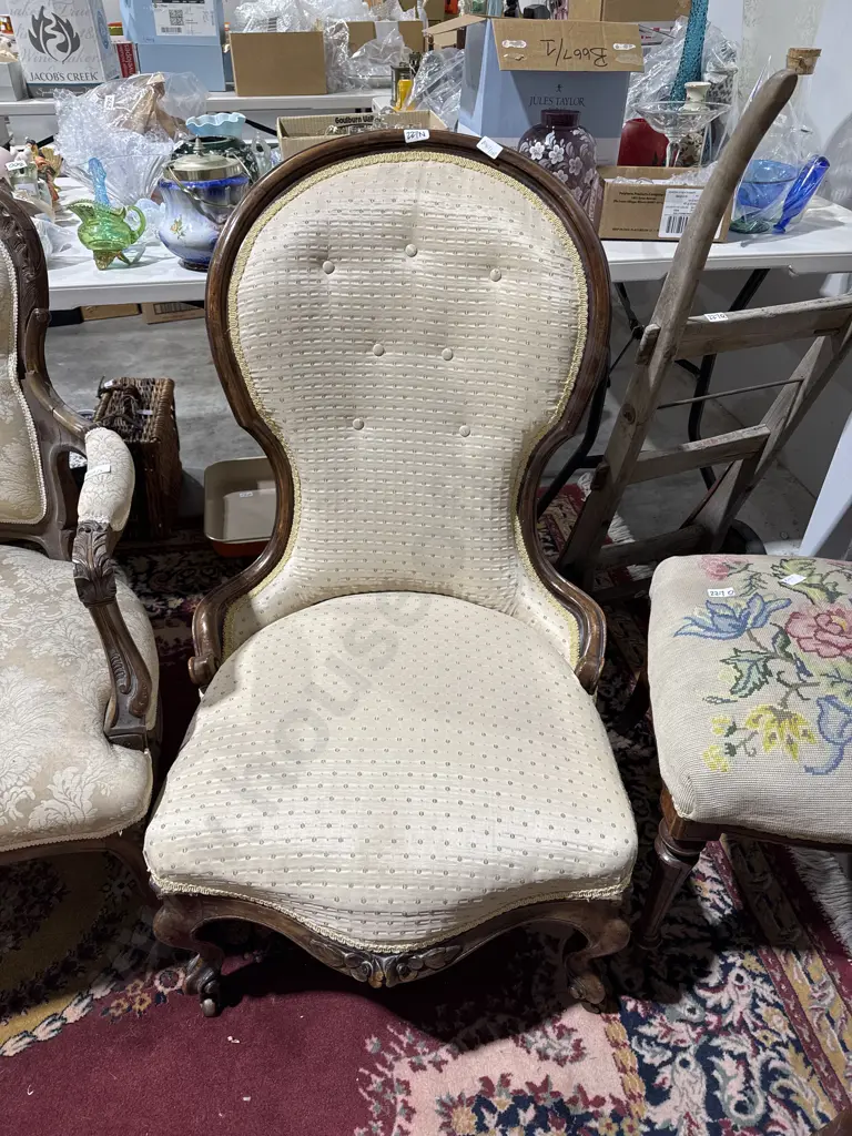 Victorian Mahogany  Spoon Back Ladies Chair w Button Back Cream Upholstery on Carved Cabriole Legs Image 1++