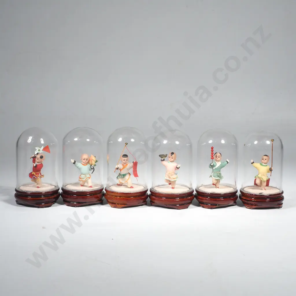 6 x Vintage Miniature Porcelain Chinese Figures Under Glass Image 1++