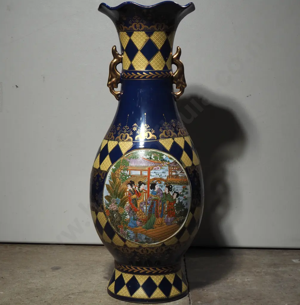 Large Floor Standing Oriental Style Vase Image 1++