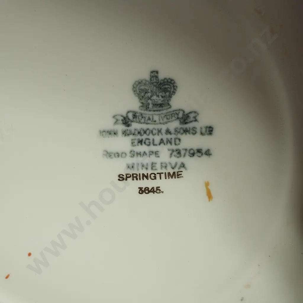 Villeroy & Boch Rectangular Ashet w Wildlife Illustration by Xavier de Poret & Three Cake Plates (One Royal Crown Derby) Image 1++