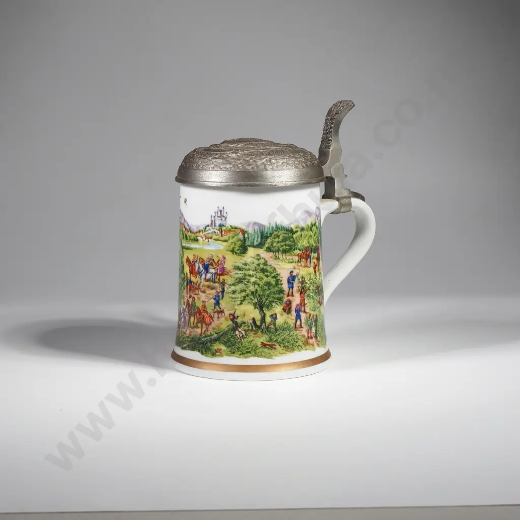 Vintage Porcelain Stein 'Pheasant Hunting in Medieval Times', Franklin Porcelain Image 1++
