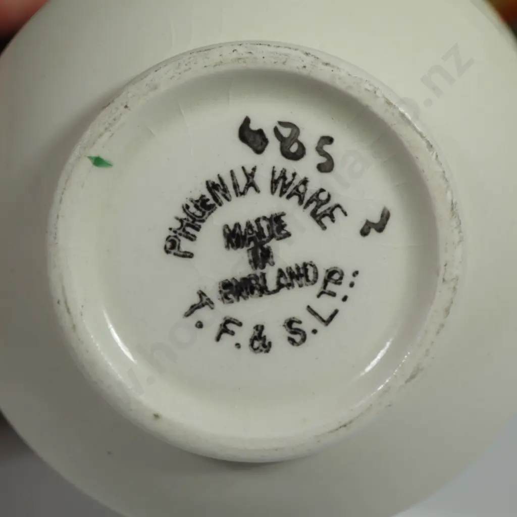 T. Forester & Sons Ltd Phoenix Ware Part Tea Set Image 1++