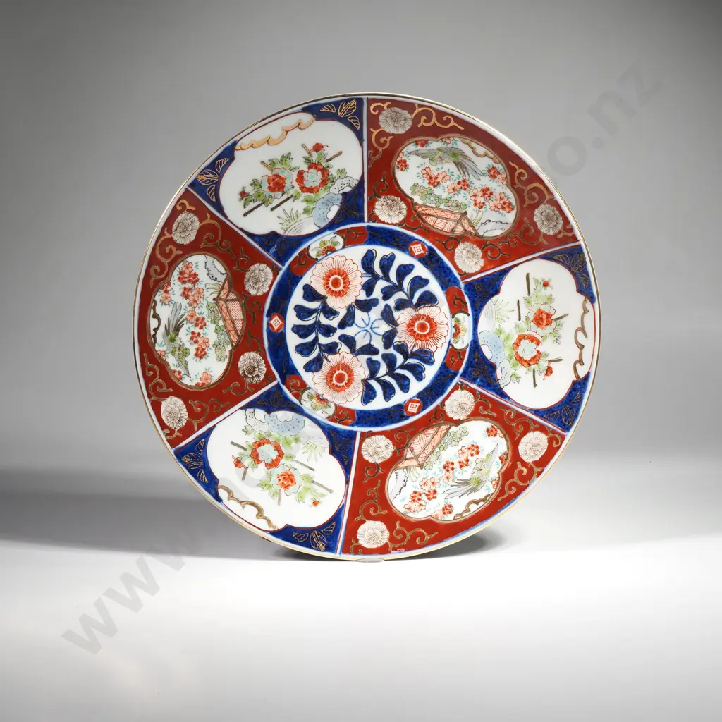 Japanese Imari Plate w Traditional Six Panel Design In Red & Blue w Gold Accents Image 1++