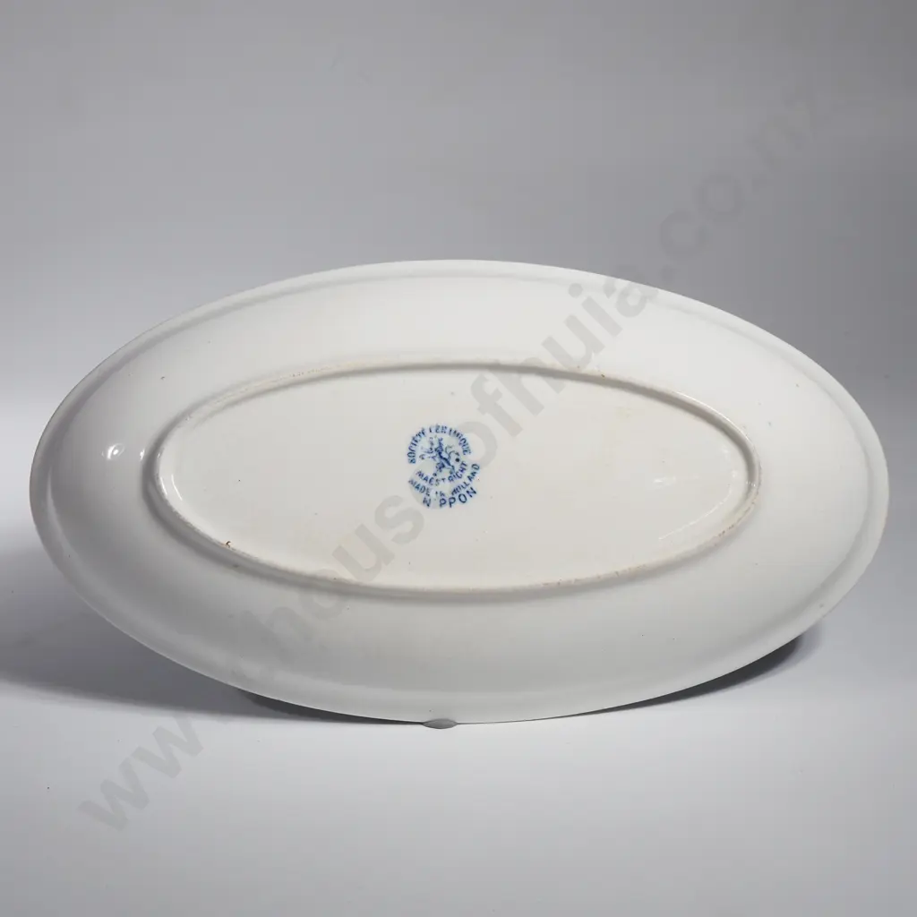 Two Oriental Style Pieces, a Blue & White Dish & a Hand Painted Dragon Vase Image 1++
