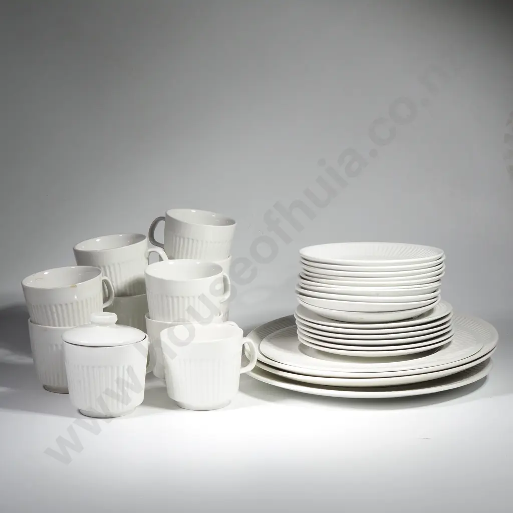 Part White Johnson Bros. Dinner Set w Fluted Rim Image 1++