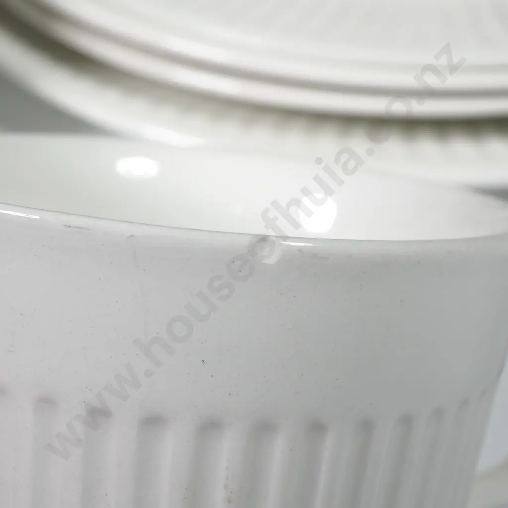 Part White Johnson Bros. Dinner Set w Fluted Rim Image 1++