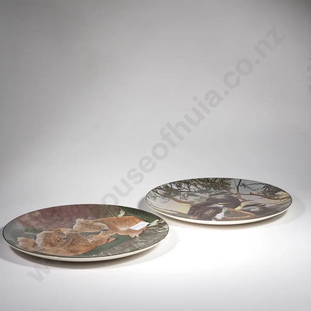 Two Australian Themed Royal Doulton Cabinet Plates w Koalas & Kookaburras Image 1++