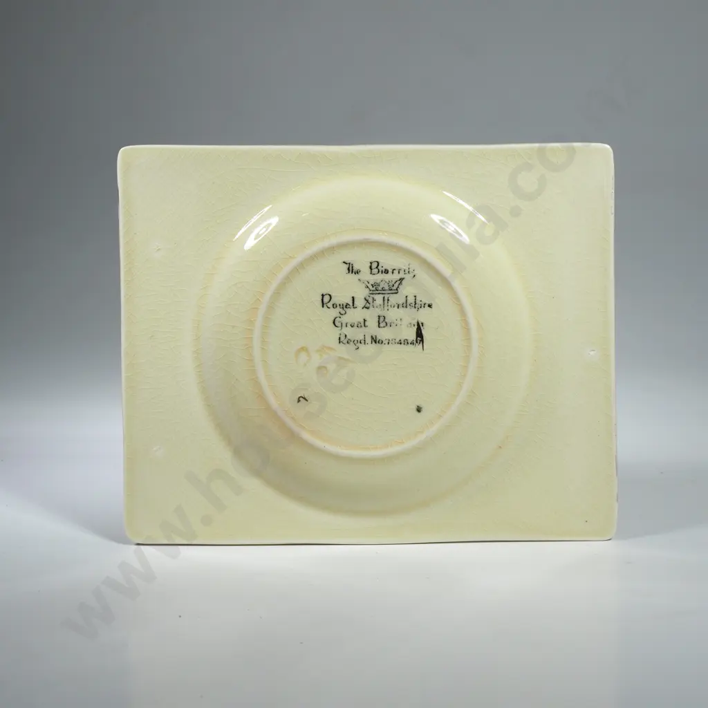 Vintage Royal Staffordshire 'The Biarritz' Sweet Bowls & Side Plates Image 1++