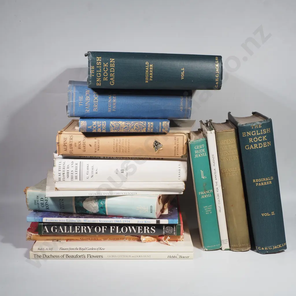 Collection of Books on Flowers & Floral Art Image 1++